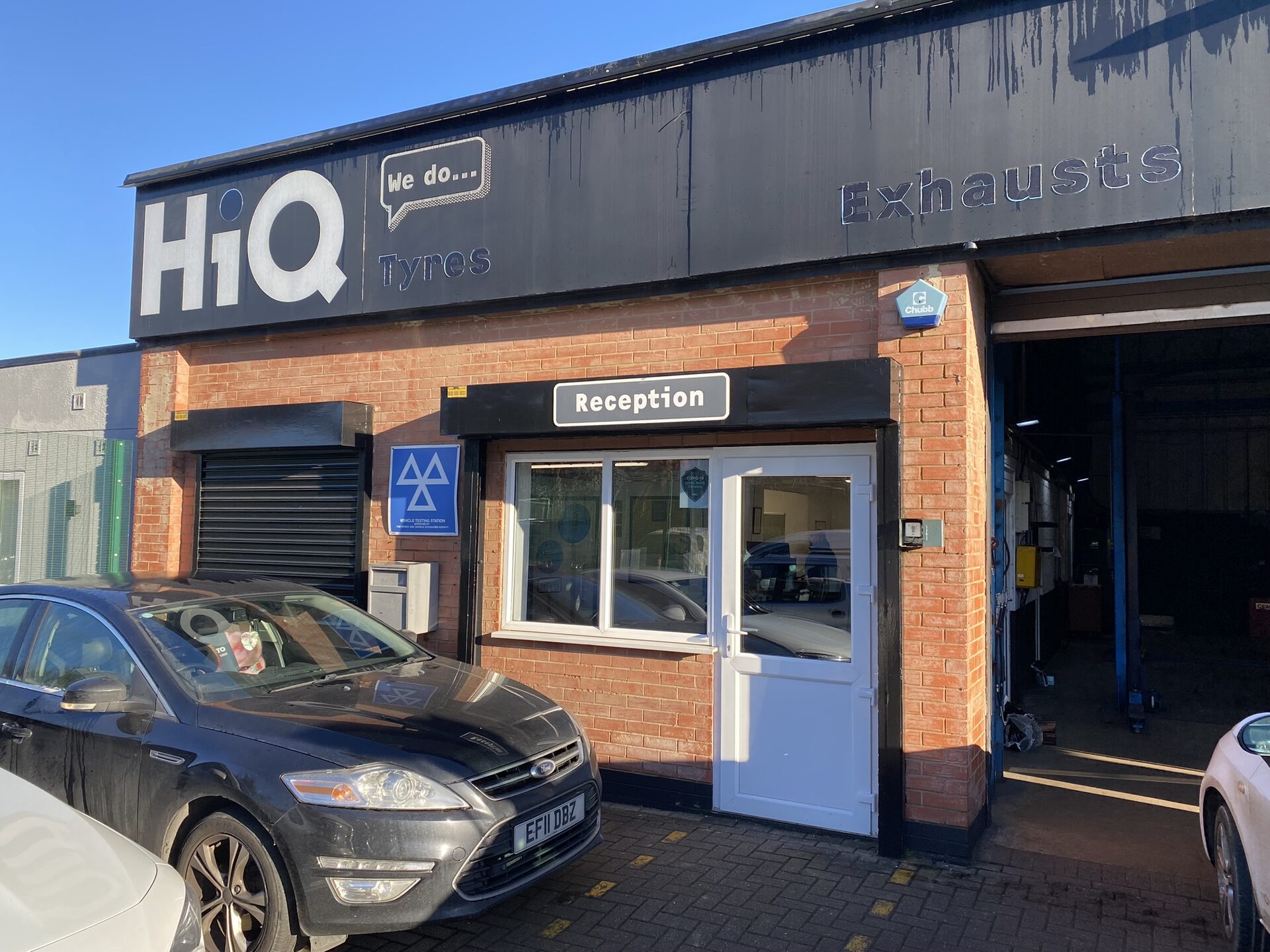 HiQ Redditch shopfront before refurbishment